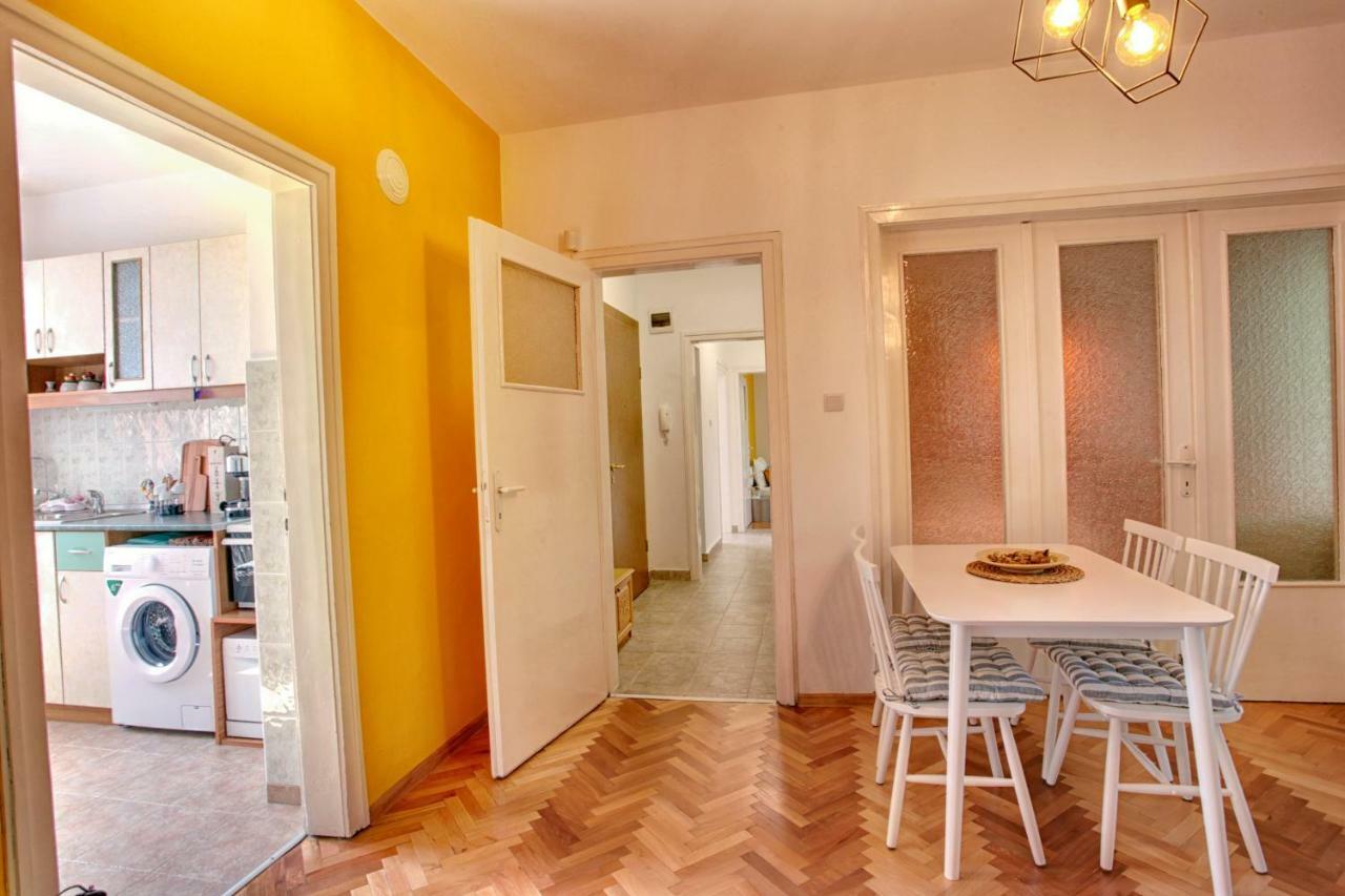 Terrace Home - Three Bedrooms City Center Plovdiv Eksteriør billede