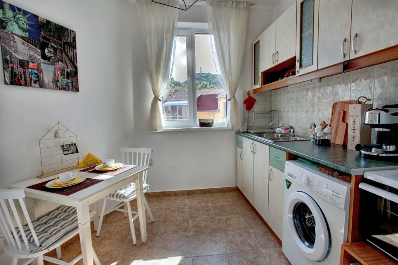 Terrace Home - Three Bedrooms City Center Plovdiv Eksteriør billede