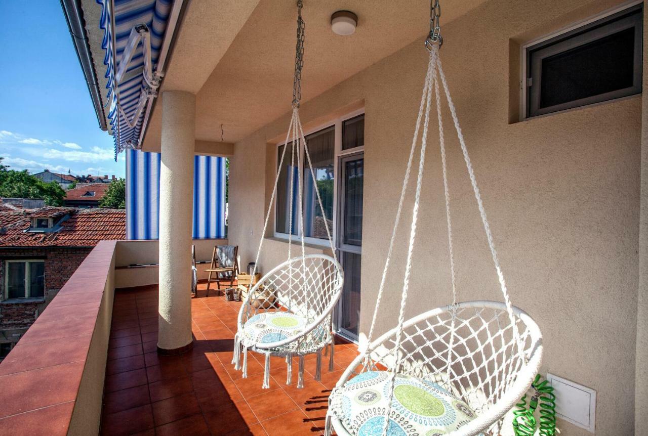 Terrace Home - Three Bedrooms City Center Plovdiv Eksteriør billede